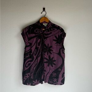 Women's Wahine Toa blouse size Large